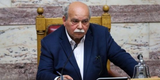 Βούτσης: Δεν νιώθω ίχνος ενοχής για τις μετατάξεις στη Βουλή