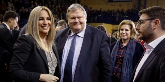 Έντονες ζυμώσεις στο ΚΙΝΑΛ μετά τη ρήξη Γεννηματά – Βενιζέλου