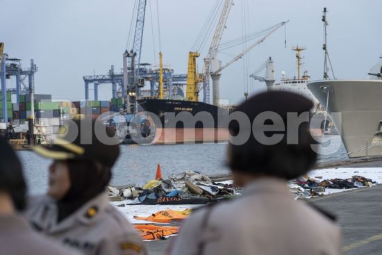 Η Boeing δίνει $100 εκατ. για τα θύματα των αεροπορικών δυστυχημάτων