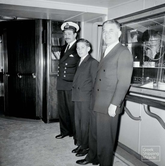 Οικογένεια Λάτση: Από το παντοπωλείο στο Κατάκολο, στην κορυφή του κόσμου