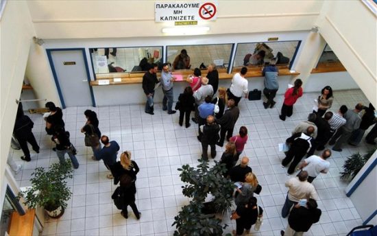 Σενάριο περαίωσης εκκρεμών υποθέσεων για ελεύθερους επαγγελματίες και επιχειρήσεις