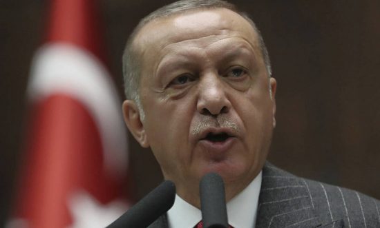 Ερντογάν: Νέες απειλές κατά της Ευρώπης με «όπλο» τους εκτοπισμένους της Συρίας