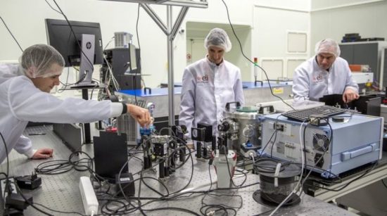 Η βαριά βιομηχανία των ερευνητικών κέντρων