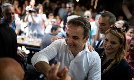 Welt: Οι Έλληνες περιμένουν ένα θαύμα από τον Μητσοτάκη