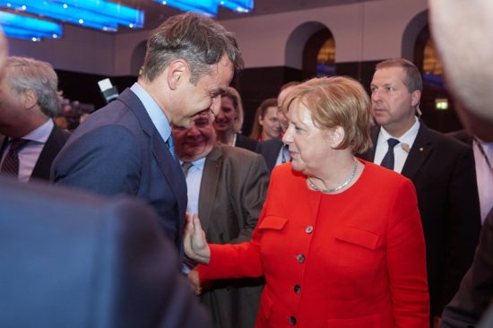 Διπλωματική αντεπίθεση της Αθήνας μέσω Χαφτάρ