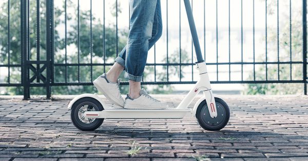 Παρίσι: Το μέλλον στα ηλεκτρικά σκούτερ θα κριθεί σε δημοψήφισμα