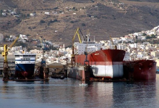 Το 100ο πλοίο κατέπλευσε στα ναυπηγεία της Σύρου (δείτε το video)