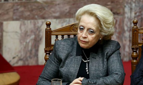 Το πολυνομοσχέδιο «τελειώνει» τη Θάνου από την Επιτροπή Ανταγωνισμού