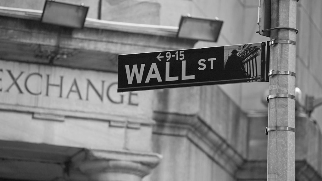 Wall Street: Προσπάθεια ανάκαμψης μετά τα στοιχεία για τον πληθωρισμό