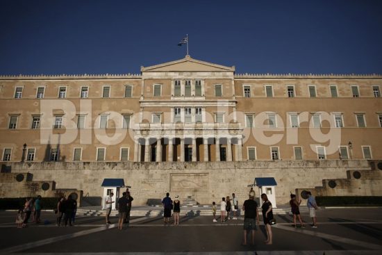 Γιατί οι κυνηγοί αποδόσεων στρέφουν το βλέμμα στην Ελλάδα
