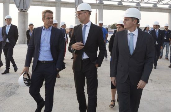 Στη Θεσσαλονίκη ο Μητσοτάκης -Επίσκεψη στα έργα επέκτασης του αεροδρομίου