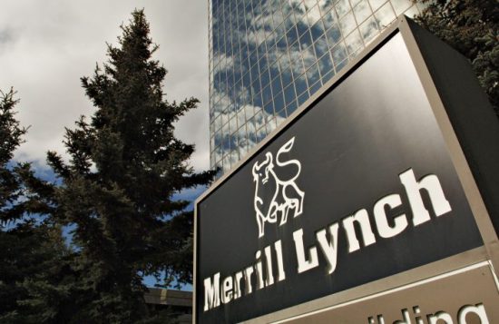 BofA: Βελτιώνονται οι προοπτικές για τις ελληνικές τράπεζες – Οι νέες τιμές-στόχοι