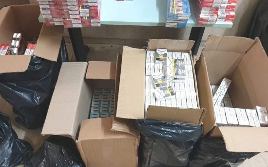 Λαθραία τσιγάρα: «Πρωταθλήτρια» στην κατανάλωση η Ελλάδα