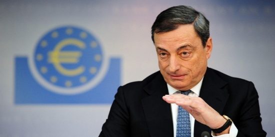 Ο Ντράγκι παίρνει ξανά το μπαζούκα της αγοράς ομολόγων