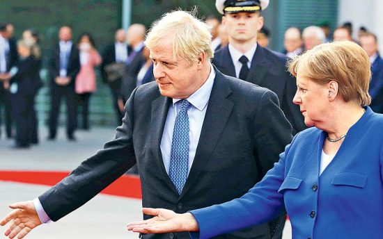 Συνομιλίες Μέρκελ-Τζόνσον για Brexit και Σαουδική Αραβία