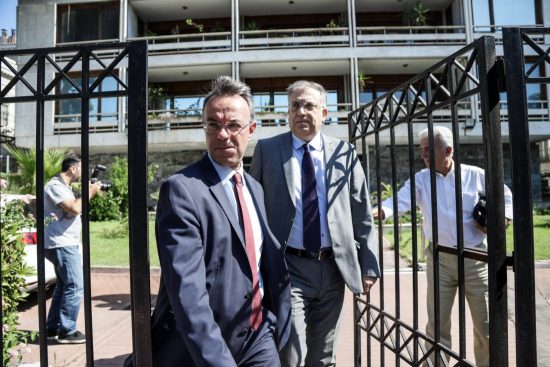 Σήμερα το τελικό μπρα-ντε-φερ για 120 δόσεις και νέα πάγια ρύθμιση