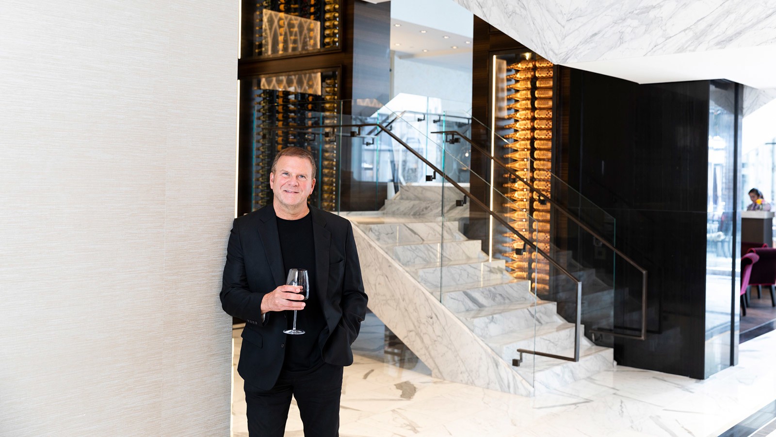 Tilman Fertitta: Ο δισεκατομυριούχος που επενδύει στα «μπριζολάδικα»