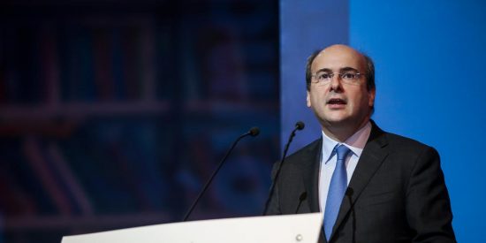 Χατζηδάκης: Προτεραιότητα η ολοκληρωμένη διαχείριση απορριμμάτων