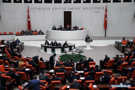 Τουρκία: Η εθνοσυνέλευση καταδίκασε το ψήφισμα της γενοκτονίας των Αρμενίων