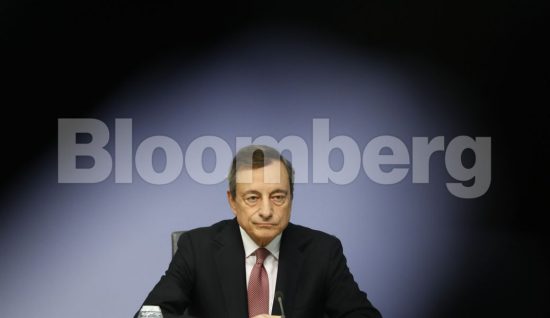 Ο Ντράγκι έχει «κλειδώσει» την πολιτική της ΕΚΤ για την επόμενη τριετία