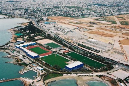 Συνάντηση Αυγενάκη με Lamda Development για τον Άγιο Κοσμά