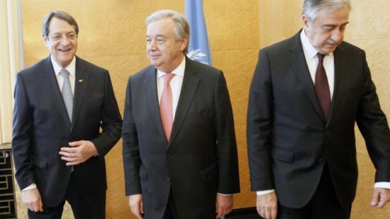 Γκουτέρες: Τριμερής για το Κυπριακό στις 25 Νοεμβρίου στο Βερολίνο