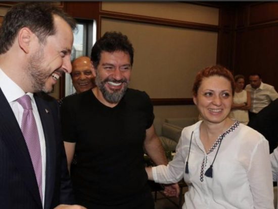 Ο Ερντογάν κάνει πρόεδρο του Χρηματιστηρίου τον τραπεζίτη που φυλάκισαν οι Αμερικανοί