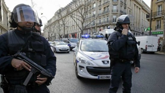 Παρίσι: Τέσσερις οι νεκροί από την επίθεση με μαχαίρι σε αστυνομικό τμήμα