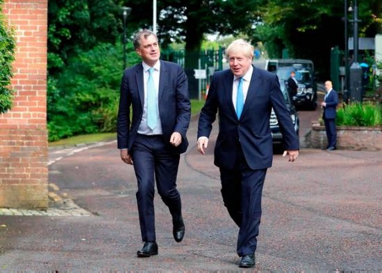 Brexit: Πολύ κοντά σε συμφωνία – Αύριο το πρωί στη δημοσιότητα το προσχέδιο