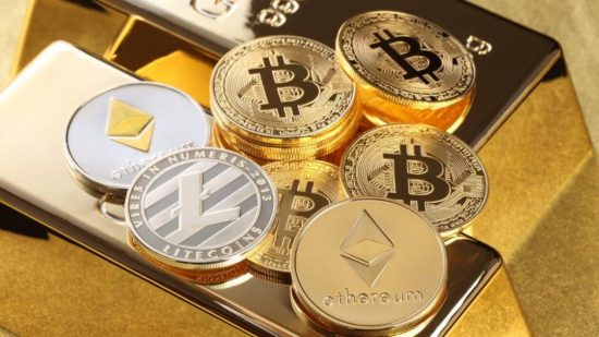 Ντομπρόβσκις: Έρχεται κανονιστικό πλαίσιο για τα κρυπτονομίσματα εντός ΕΕ