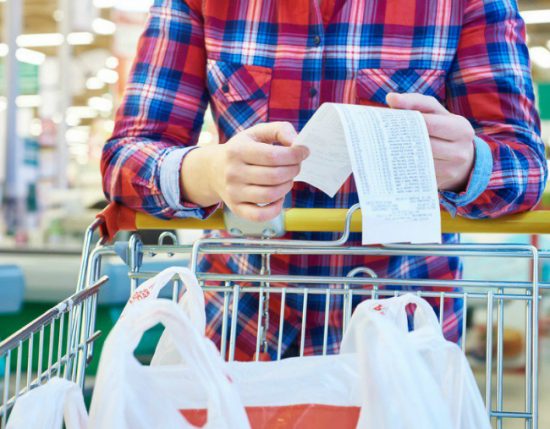 ΟΕΕ: 12 προτάσεις για να απορροφηθούν οι ανατιμήσεις σε προϊόντα και υπηρεσίες