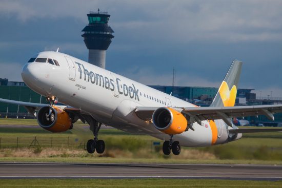 Thomas Cook: Βρέθηκε αγοραστής για τα 555 καταστήματα του πρώην κολοσσού