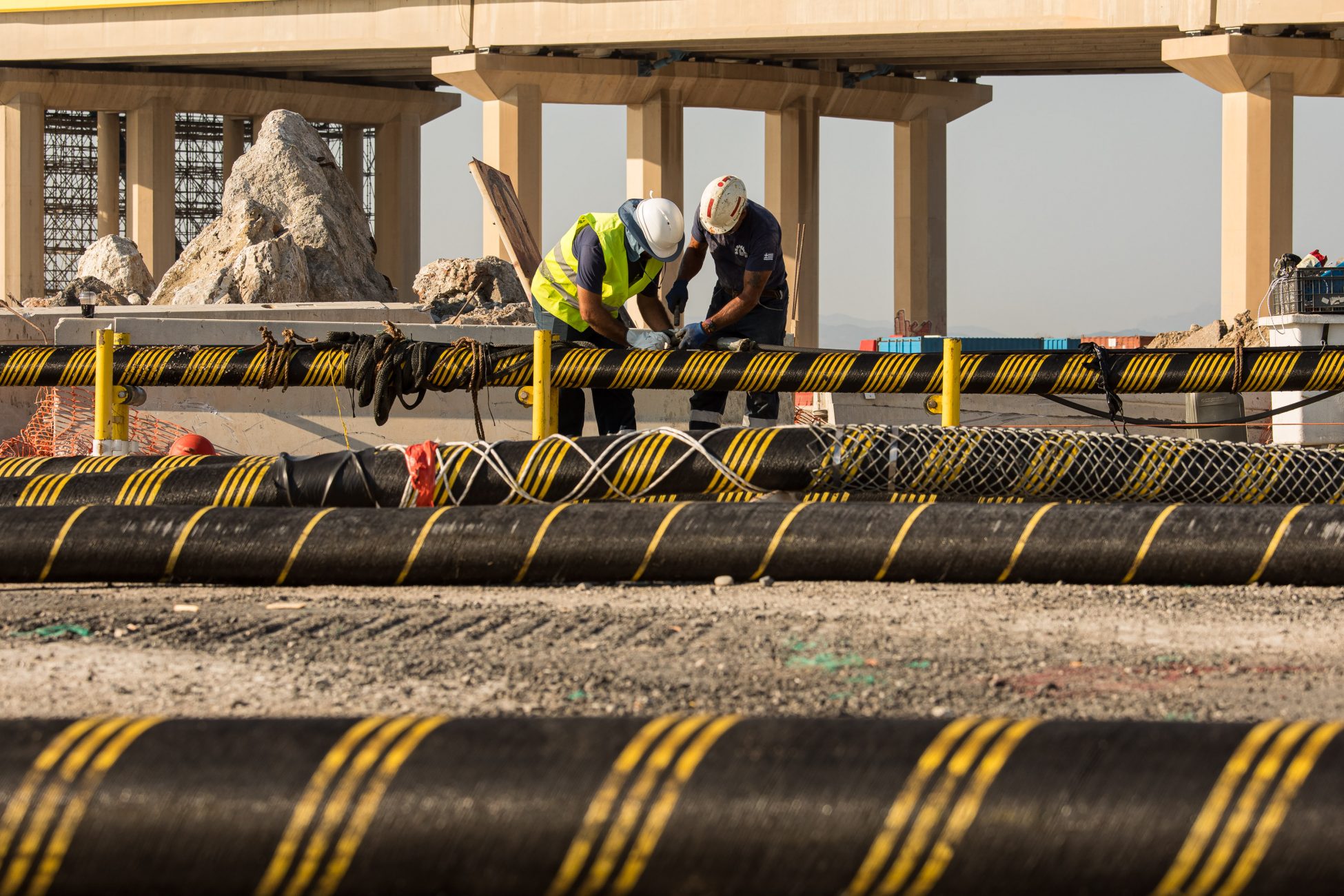Αυτοί είναι οι ανάδοχοι για τα καλώδια στη διασύνδεση Κρήτης-Αττικής