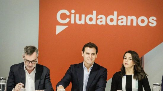 Ισπανία: Οι Ciudadanos δεν στηρίζουν τη συμφωνία Σοσιαλιστών – Podemos