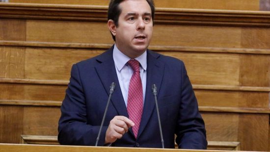 Μηταράκης: Νέο επικουρικό με επιλογή ρίσκου