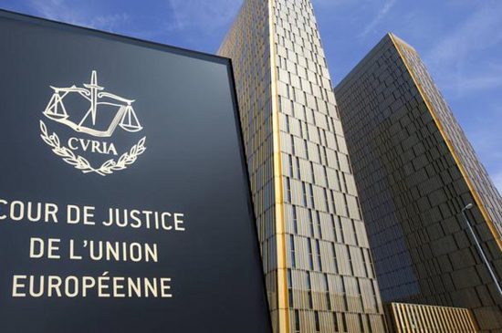 «Χαστούκι» του Ευρωπαϊκού Δικαστηρίου στο Συνταγματικό Δικαστήριο της Γερμανίας – Αποστάσεις και από… Σόιμπλε!