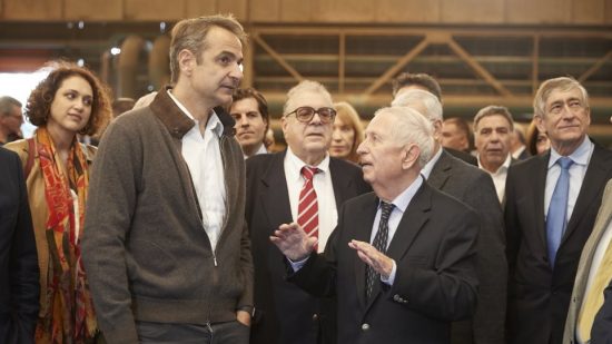 Στο εργοστάσιο της Hellenic Steel που ανοίγει ξανά ο Μητσοτάκης