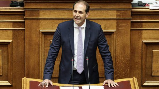 Βεσυρόπουλος: Οι φορολογικές ελαφρύνσεις για το 2020 φτάνουν το 1 δισ.