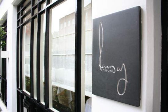 Δείπνο Μέρκελ – Μακρόν στο Savoy