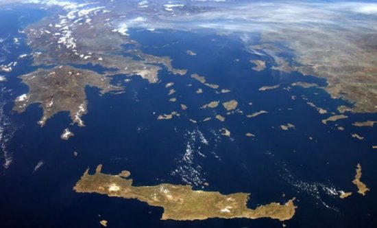 Γεωπολιτικά παιχνίδια στο Αιγαίο με λιμάνια και ναυπηγεία