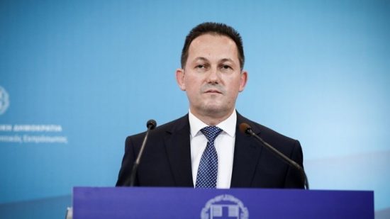 Πέτσας: Αύριο κατά 90% η καταβολή κοινωνικού μερίσματος