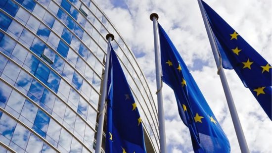 Κομισιόν: Νέες προτάσεις για να γίνουν οι κεφαλαιαγορές της ΕΕ πιο ελκυστικές