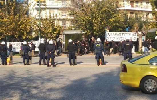 Στον εισαγγελέα οι συλληφθέντες για τις καταλήψεις στο Κουκάκι 