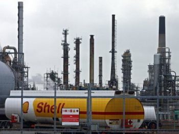 Shell: Ραγδαία πτώση 23% στα ετήσια καθαρά κέρδη