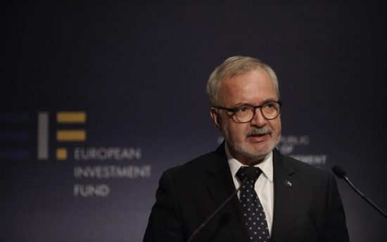 Χόγιερ (ΕΤΕπ) στο ΝΜ: Θα στηρίξουμε το σχέδιο απολιγνιτοποίησης