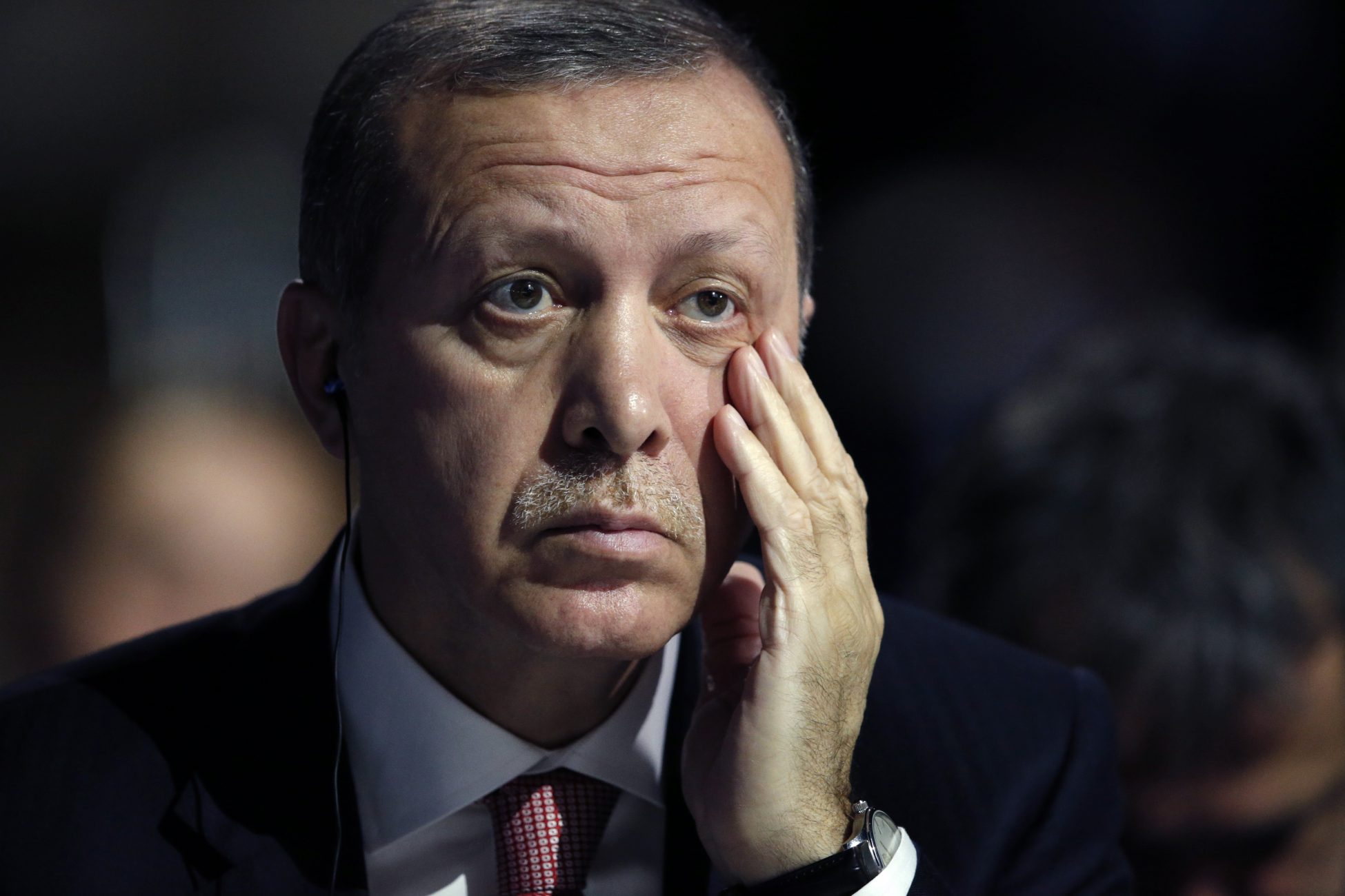 Νέο χτύπημα για Ερντογάν: Η Moody’s υποβάθμισε 13 τράπεζες, προειδοποιεί για capital controls