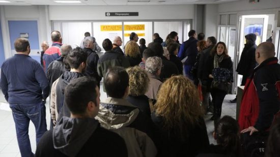 Διπλασιάστηκαν οι ρυθμισμένες οφειλές προς την εφορία χάρη στις 120 δόσεις