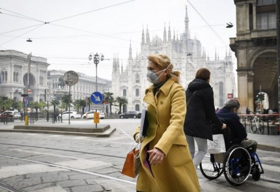 Ιταλία: Σε υποχρεωτικό εμβολιασμό όλων άνω των 50 ετών προσανατολίζεται η κυβέρνηση