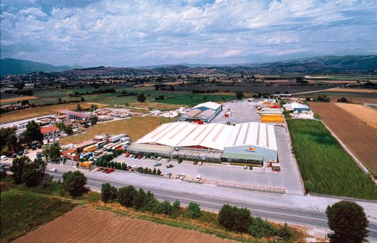 Αφοί Σαράντη: Μπαίνουν στα αναψυκτικά με την εξαγορά της «Κλιάφας»