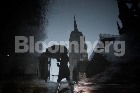 Πάνω από 1.600 μονάδες η πτώση του Dow Jones, βυθίζεται κατά 6% ο S&P 500